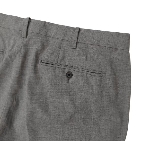 Uniqlo Pants Mens 36x31 Gray Premium Wool Flat Front Straight Leg Super 110's - Picture 7 of 11